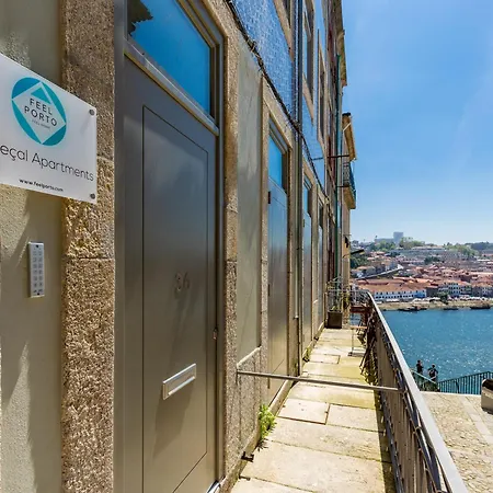 Stylish For Three Guests Porto
